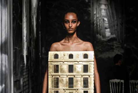 Watch the artist behind Dior’s golden dollhouse 